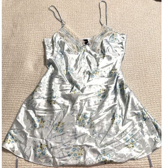 Cottagecore Satin Nightgown XXL Blue Floral Lace Trim Slip Sleepwear Lingerie - Picture 5 of 9